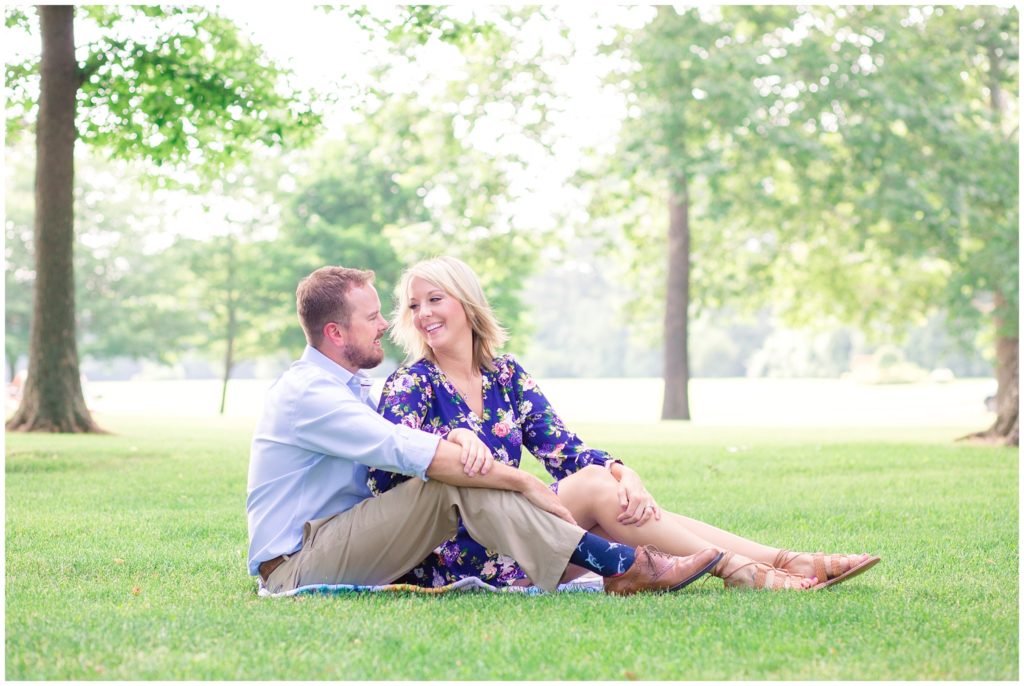 Fiance-engagement-session-candid