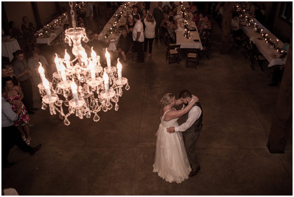 barn-weddings-michigan-chandelier