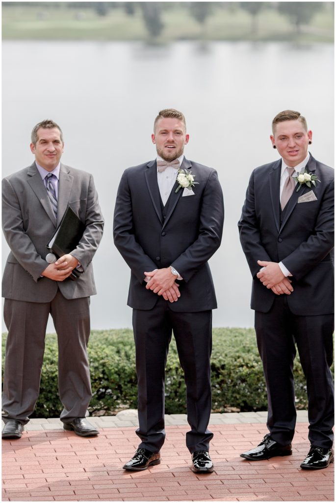 groom-expression-walking-down-aisle