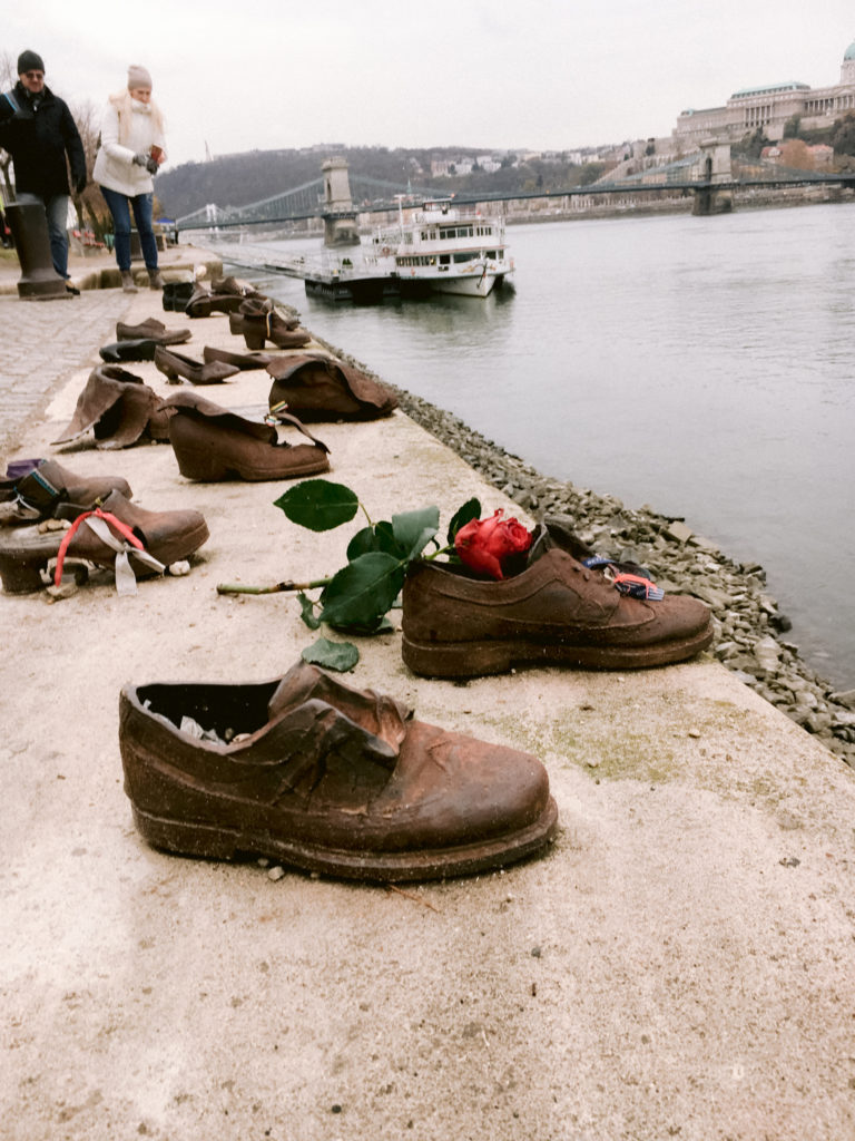 Shoes-on-the-Danube-Promenade