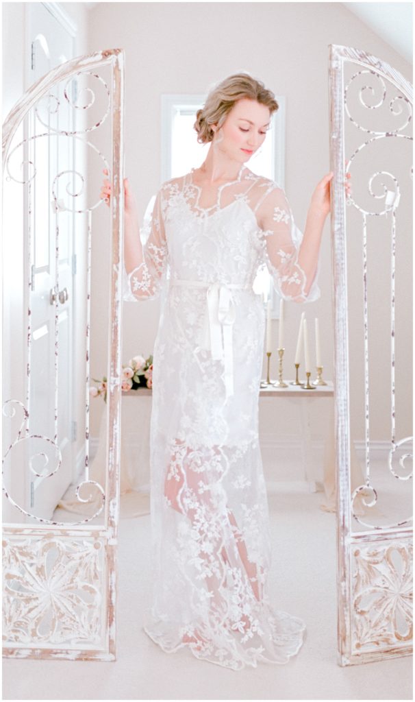 elegant-lace-wedding-robe-gown