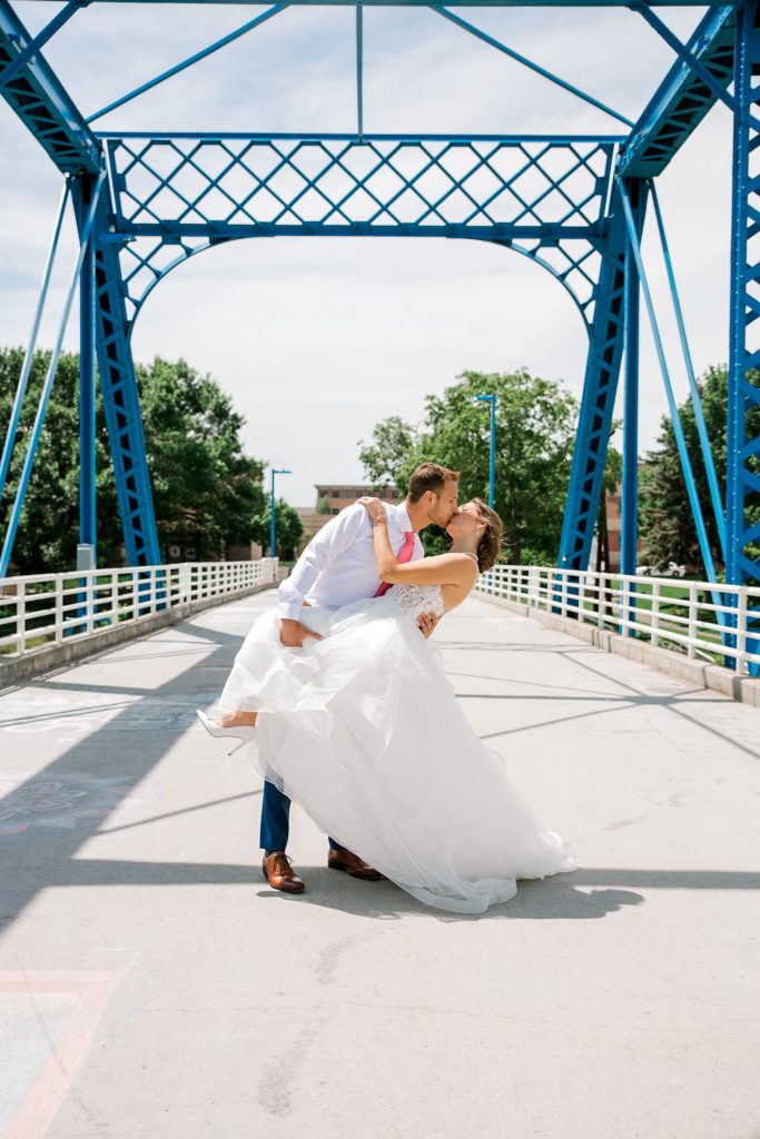 Grand Rapids blue bridge wedding pictures