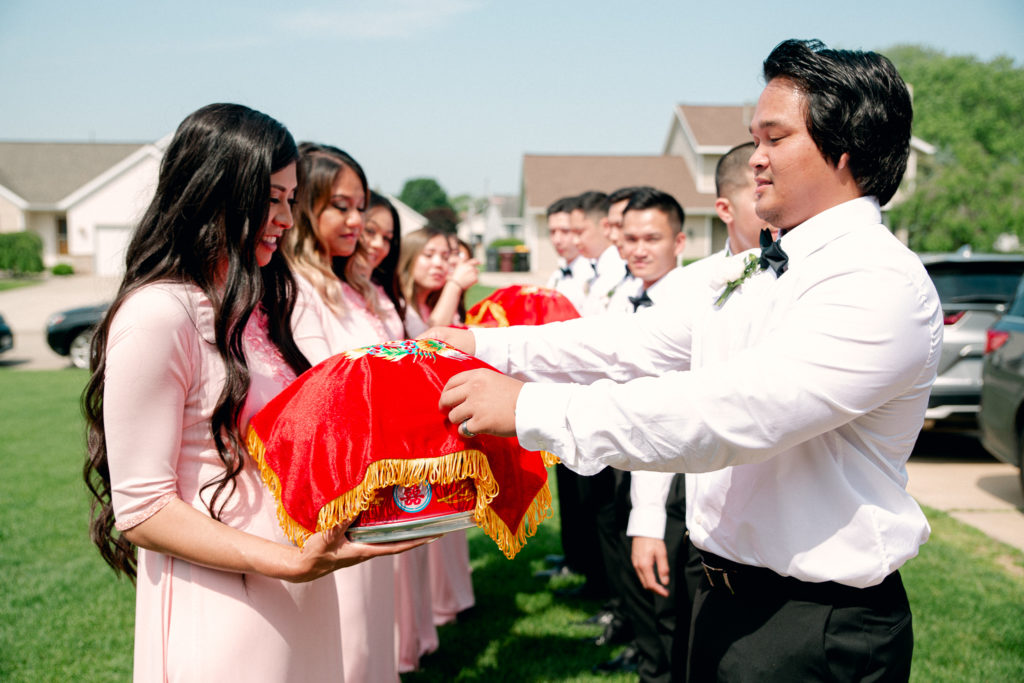 wedding-traditions-vietnamese-culture